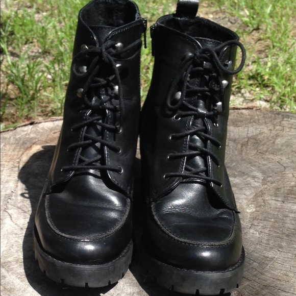 topshop avenue biker boots